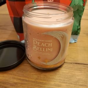 Bath and Body Works candle